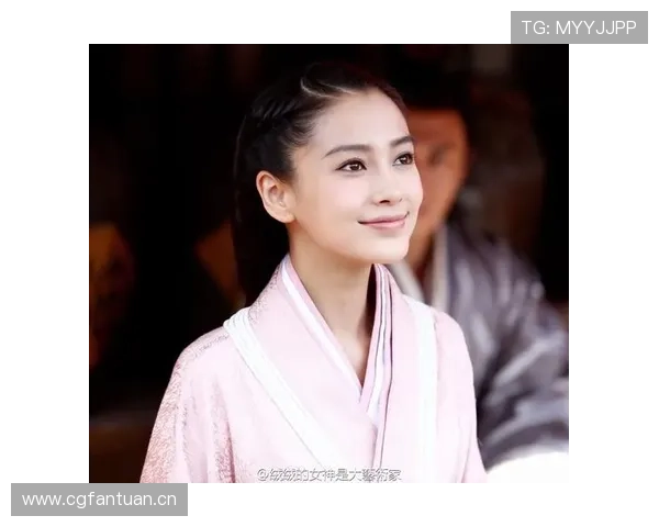 冯彦哲今天又炸场了，这造型跟娱乐圈新人一样大胆怕不怕啊