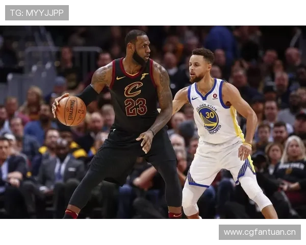 勒布朗挡拆单打拉开空间更胜库里